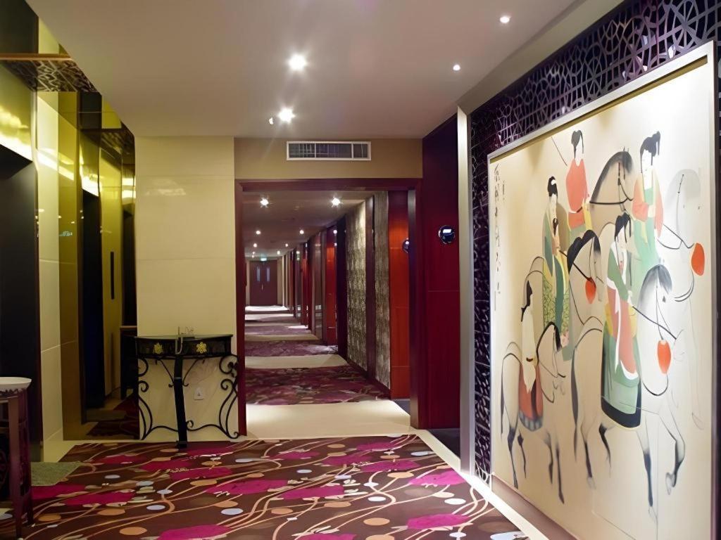 New Friendship Hotel Λουό Γιανγκ Εξωτερικό φωτογραφία