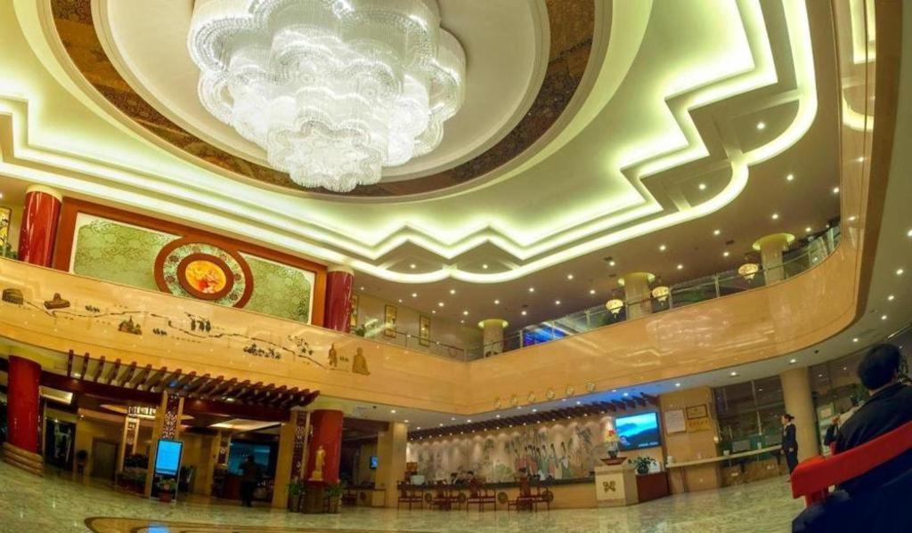 New Friendship Hotel Λουό Γιανγκ Εξωτερικό φωτογραφία