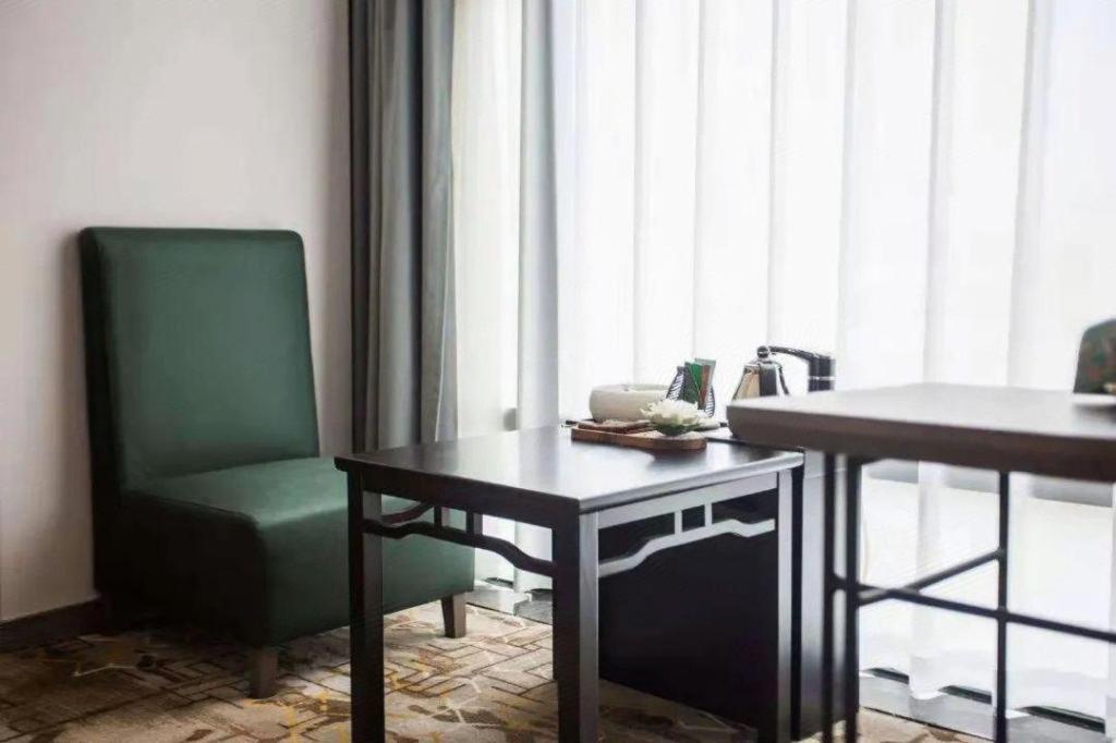 New Friendship Hotel Λουό Γιανγκ Εξωτερικό φωτογραφία