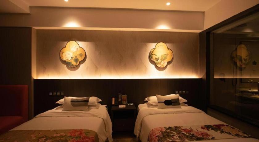 New Friendship Hotel Λουό Γιανγκ Εξωτερικό φωτογραφία