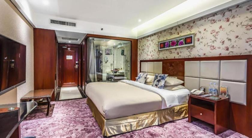 New Friendship Hotel Λουό Γιανγκ Εξωτερικό φωτογραφία